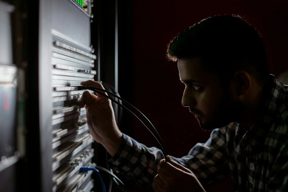 Kurulumdan alarm takibine kadar hep aynı ekiple çalışırsınız.